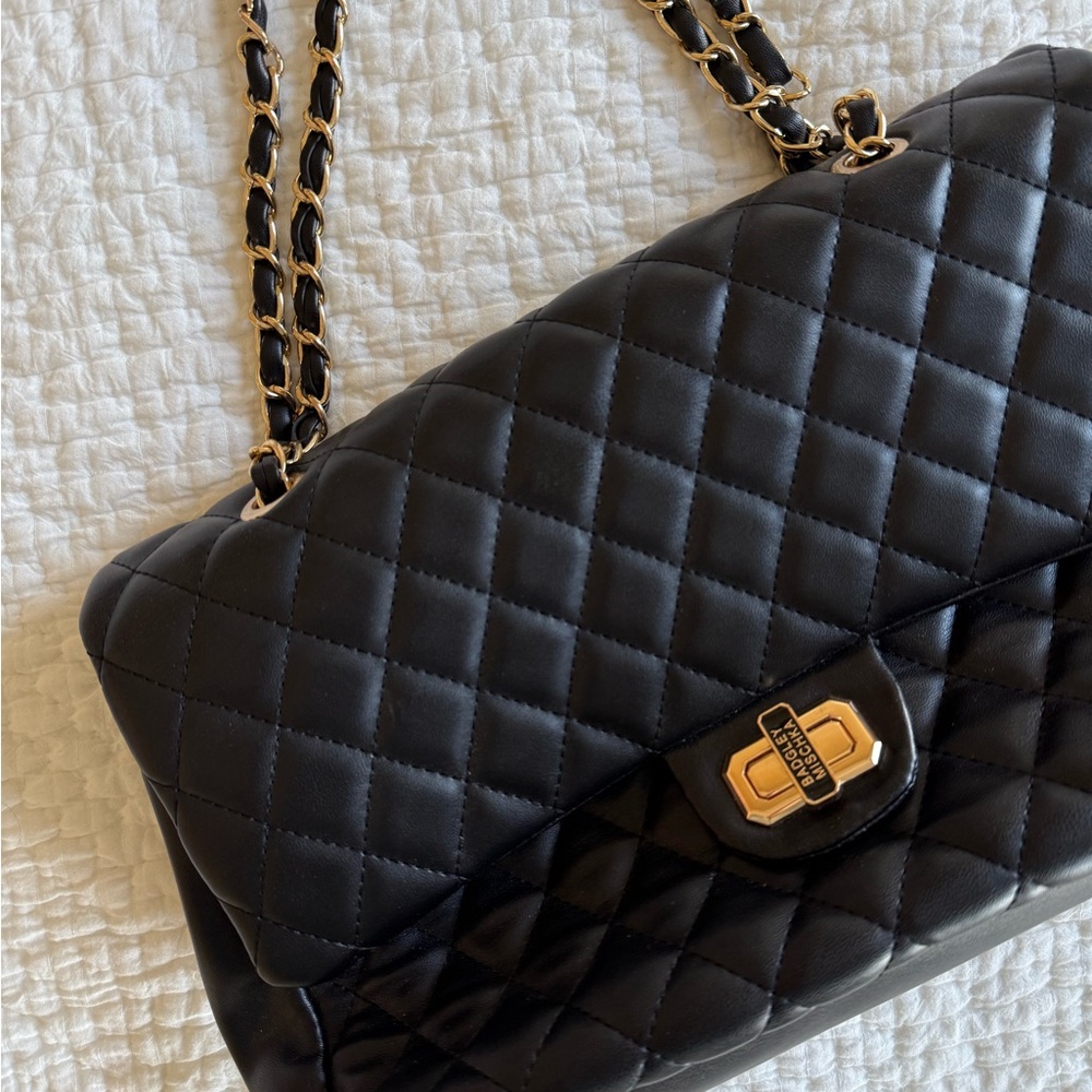 Badgley Mischka Black Quilted Shoulder Bag